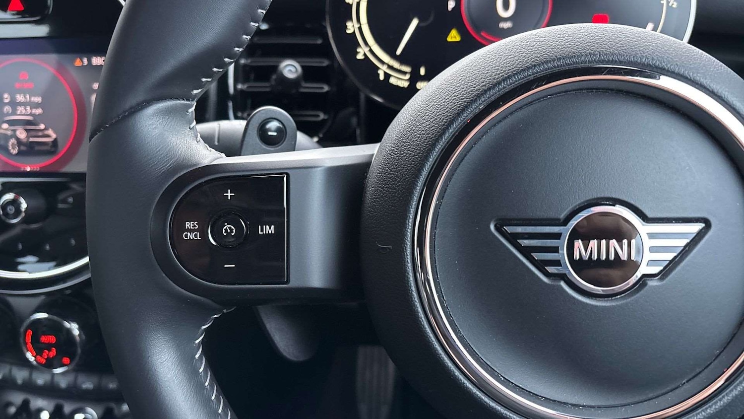 Used MINI Hatch 2021 for sale - 76889696: Photo 22