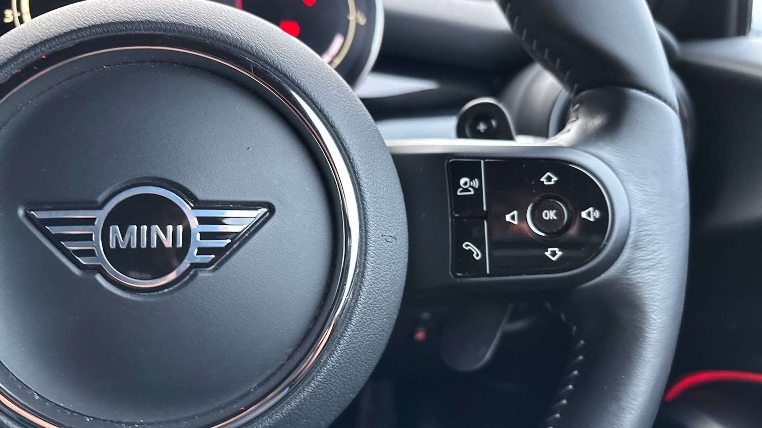 Used MINI Hatch 2021 for sale - 76889696: Photo 23