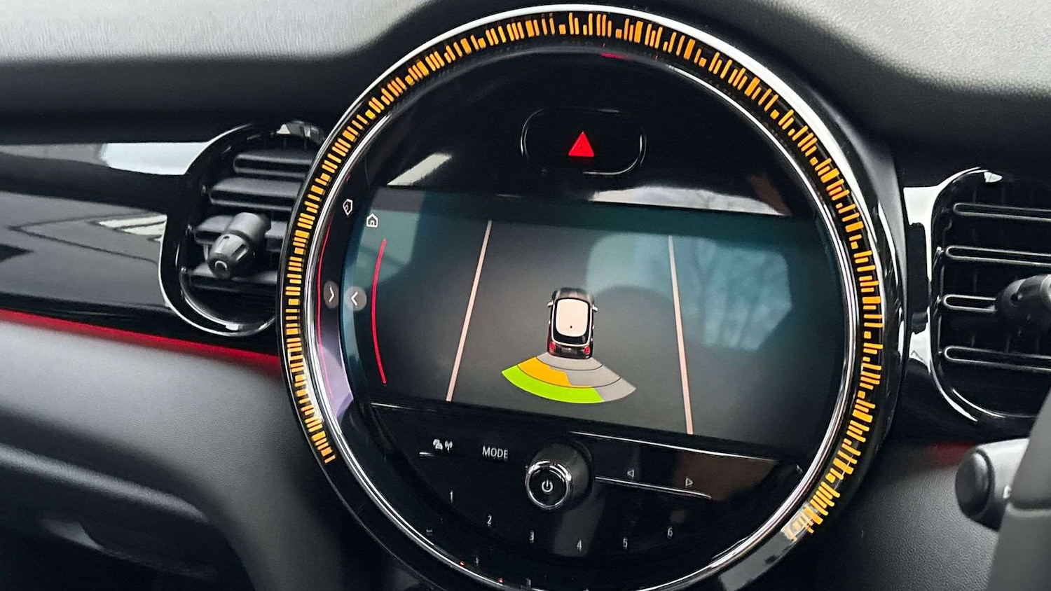 Used MINI Hatch 2021 for sale - 76889696: Photo 32