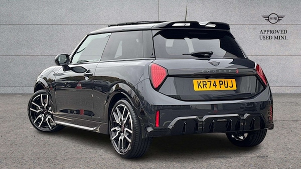 Used MINI Cooper 2024 for sale - 76286304: Photo 2