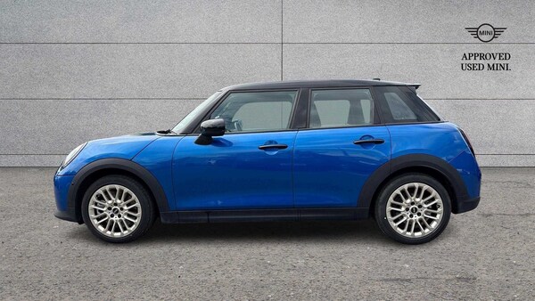 Used MINI Cooper 2024 for sale - 76242486: Photo 5