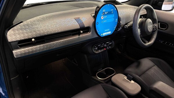 Used MINI Cooper 2024 for sale - 76242486: Photo 9