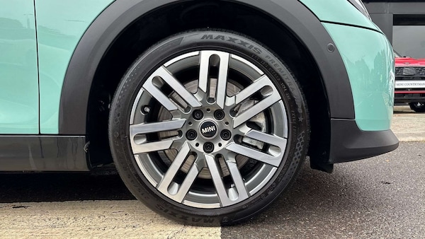 Used MINI Cooper 2024 for sale - 76262370: Photo 16