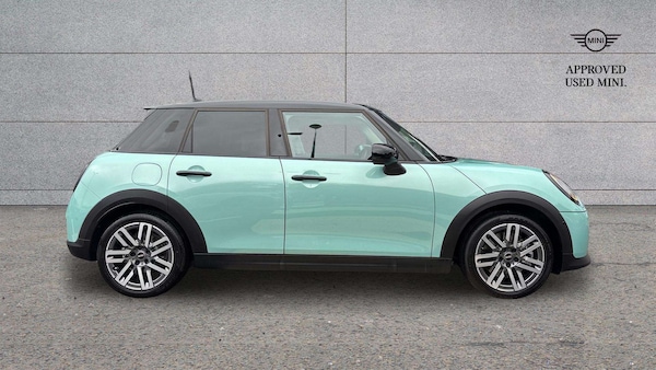 Used MINI Cooper 2024 for sale - 76262370: Photo 4