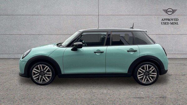 Used MINI Cooper 2024 for sale - 76262370: Photo 5