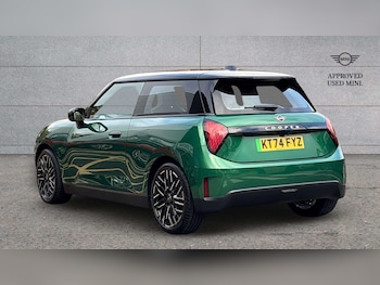 Used MINI Cooper 2025 for sale - 76381763: Photo