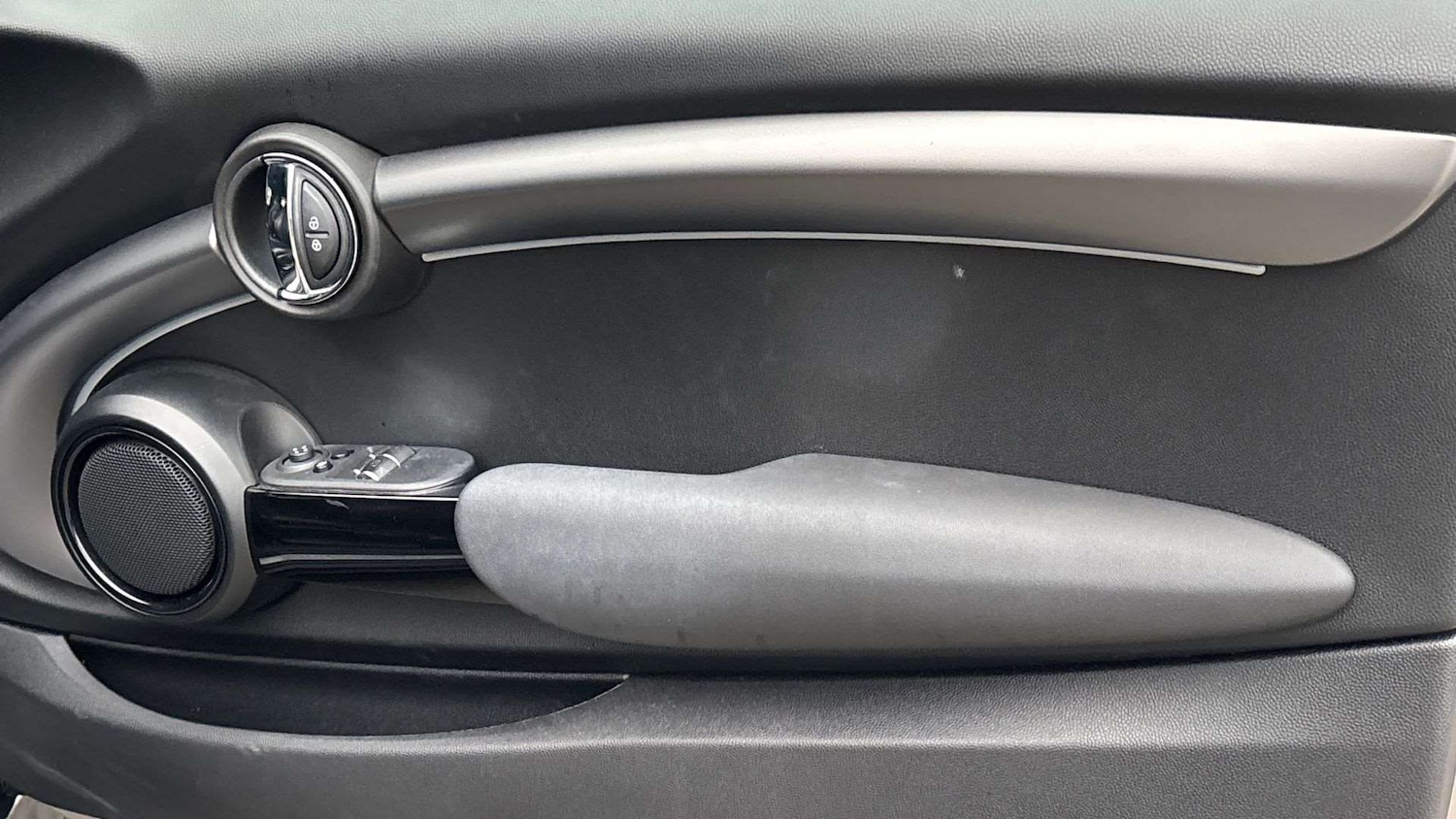 Used MINI Hatch 2022 for sale - 77093399: Photo 27