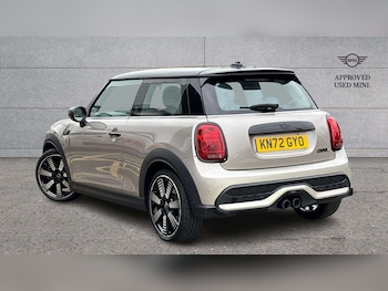 Used MINI Hatch 2022 for sale - 77093399: Photo