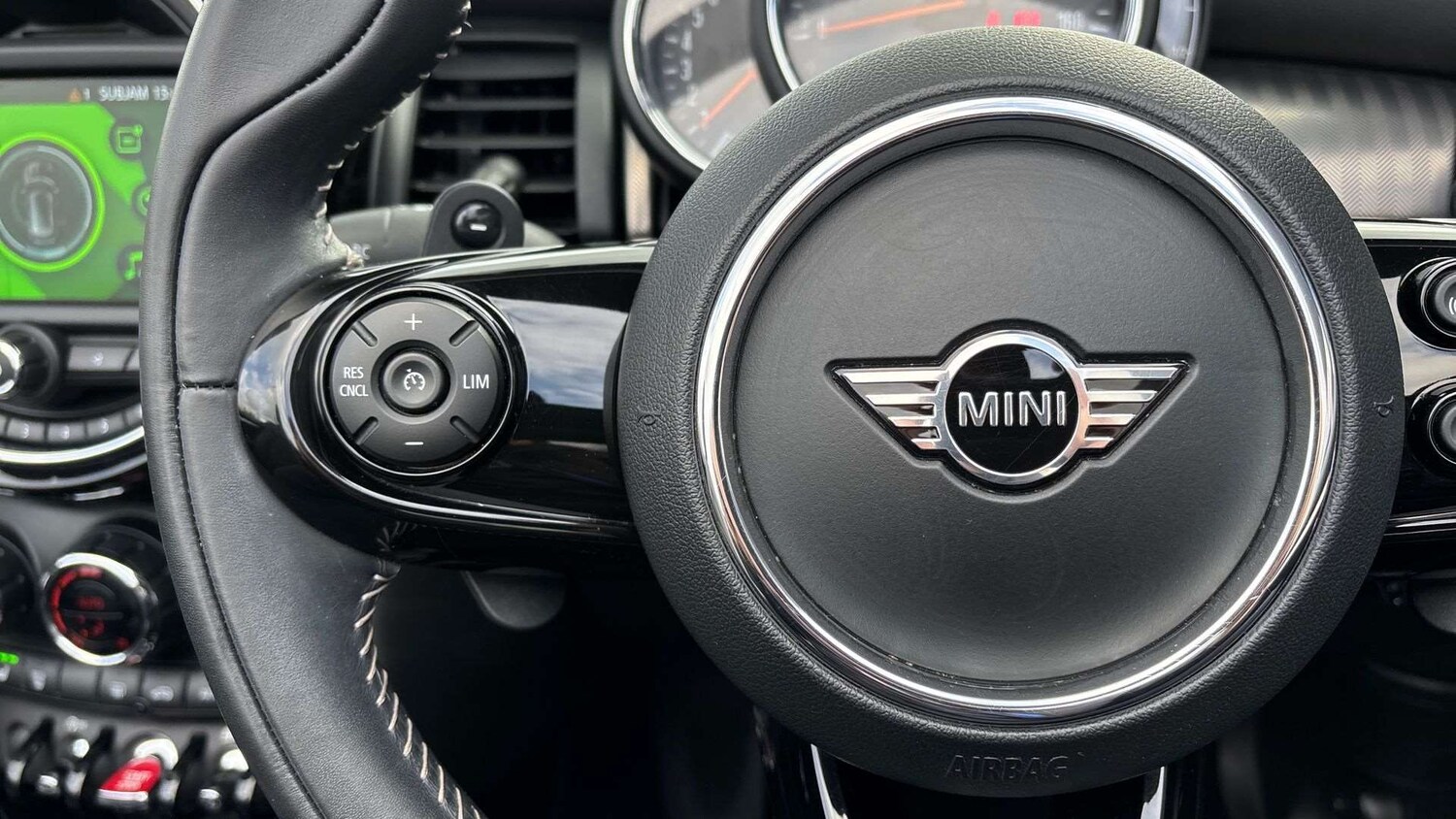 Used MINI Convertible 2020 for sale - 77500265: Photo 22