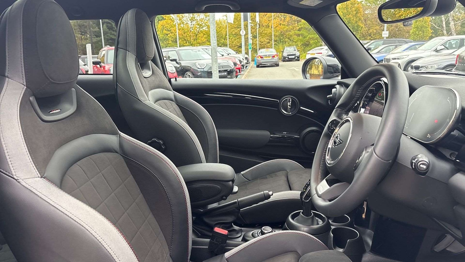 Used MINI Hatch 2024 for sale - 76286396: Photo 13