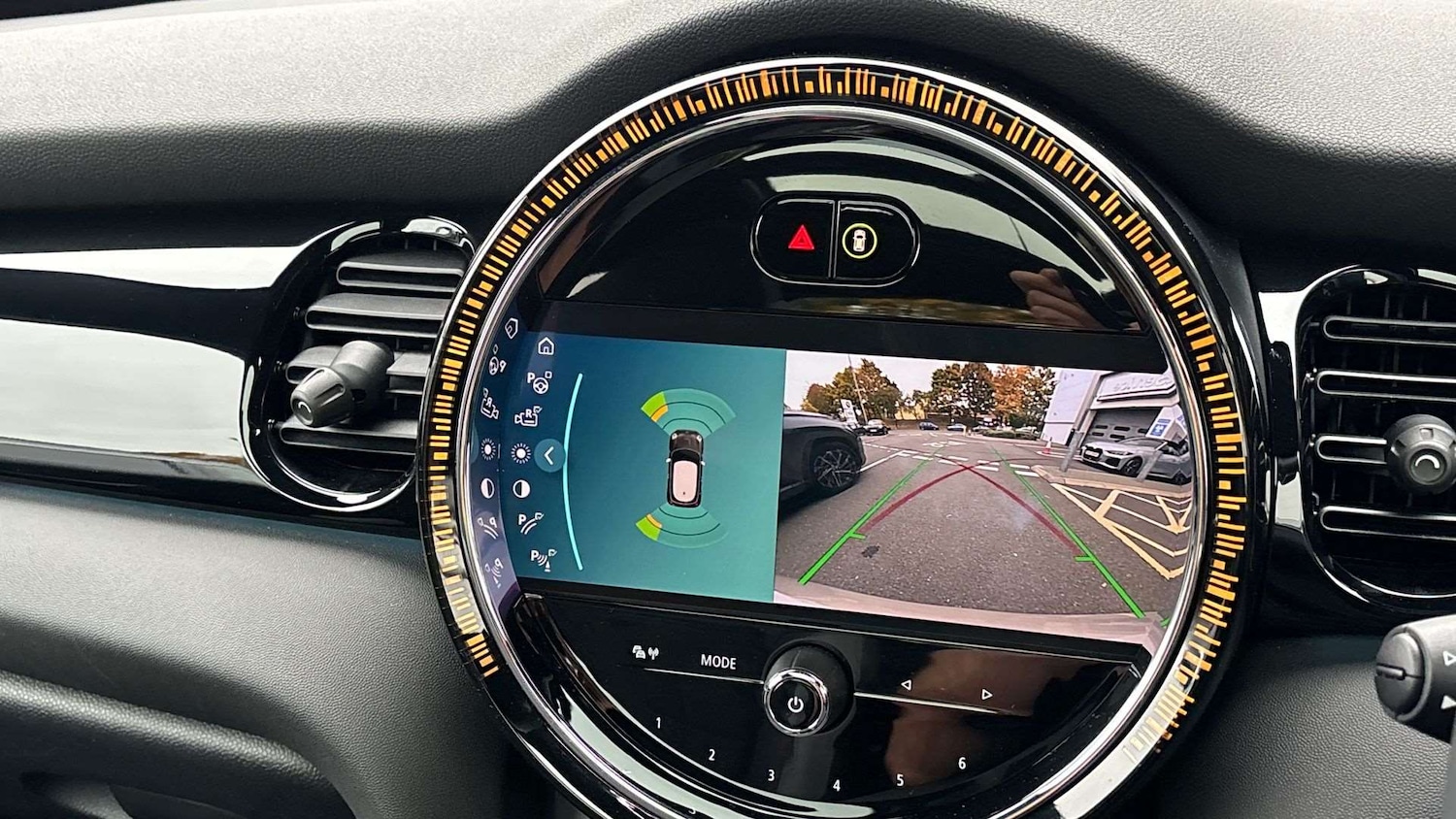 Used MINI Hatch 2024 for sale - 76286396: Photo 32