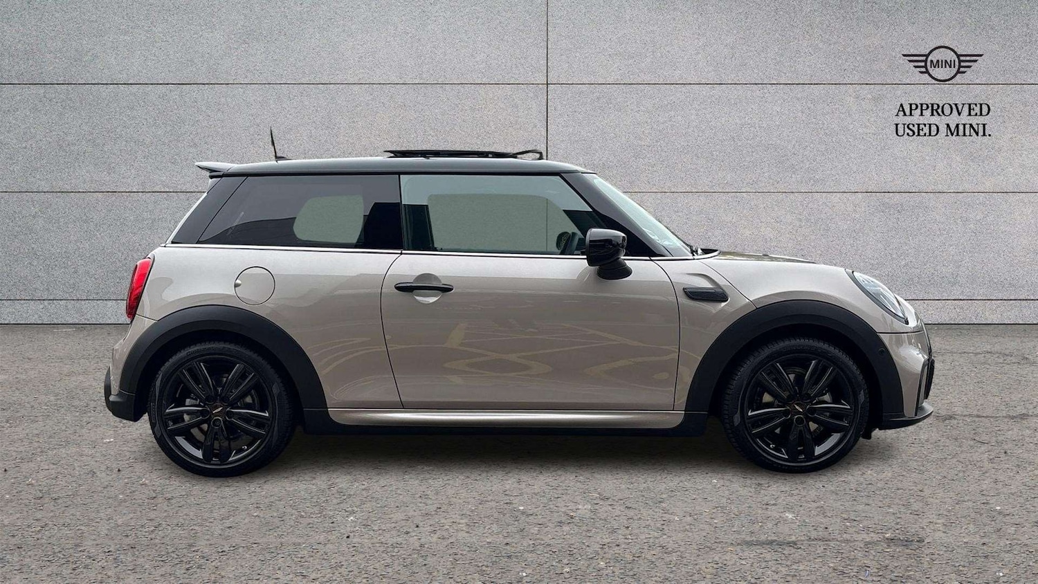 Used MINI Hatch 2024 for sale - 76286396: Photo 4