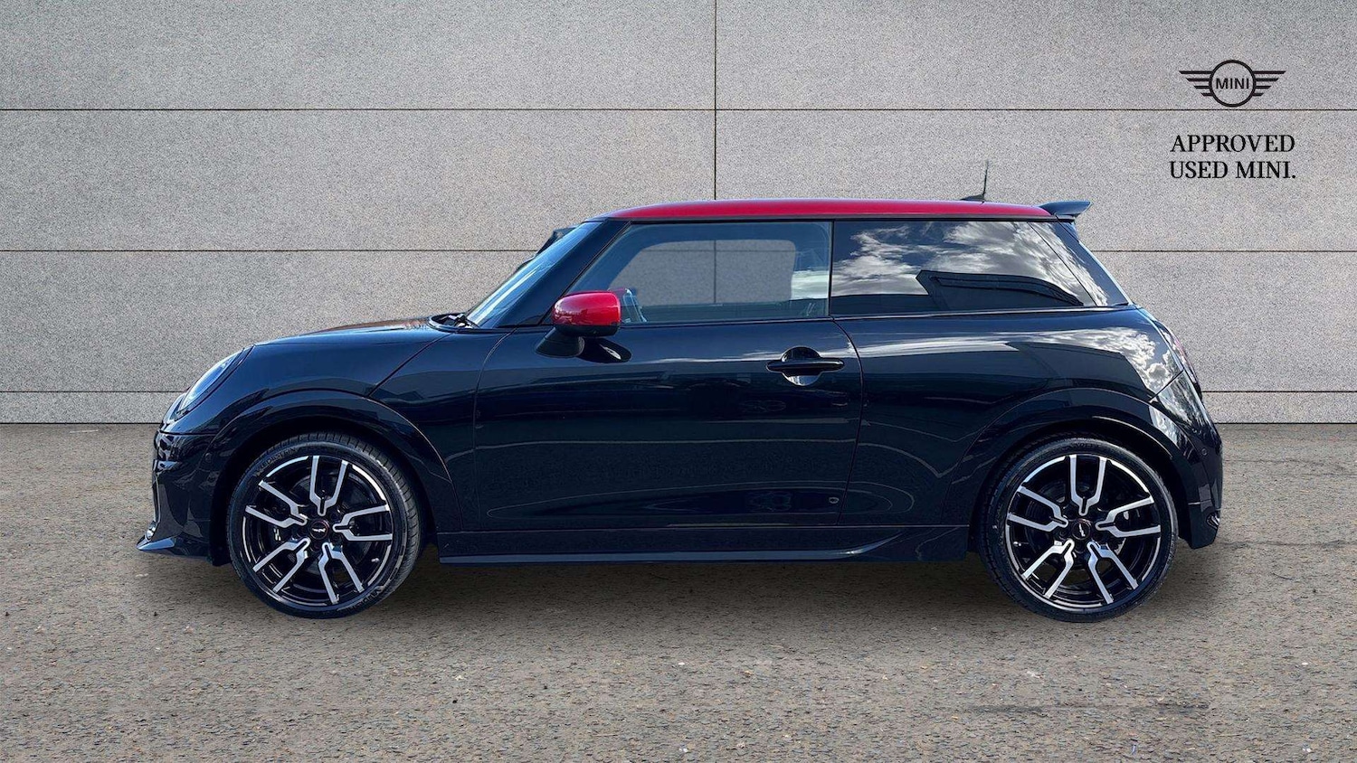 Used MINI Cooper 2024 for sale - 77842363: Photo 5