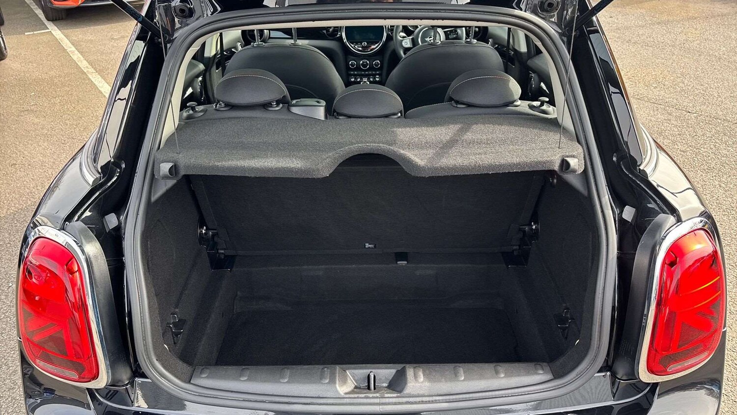 Used MINI Hatch 2022 for sale - 77972858: Photo 15