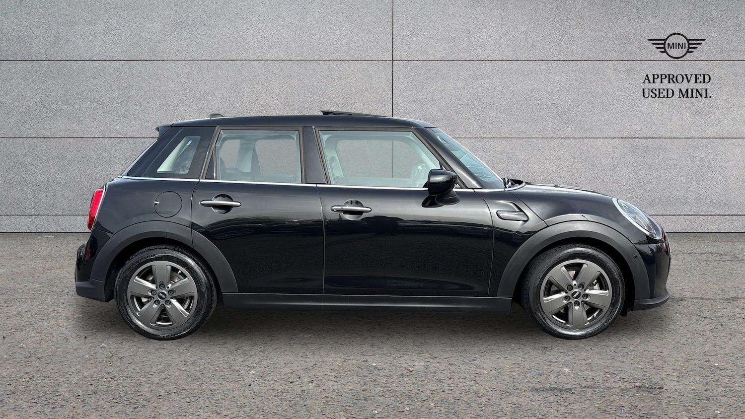 Used MINI Hatch 2022 for sale - 77972858: Photo 4