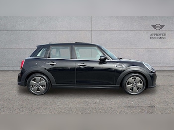 Used MINI Hatch 2022 for sale - 77972858: Photo