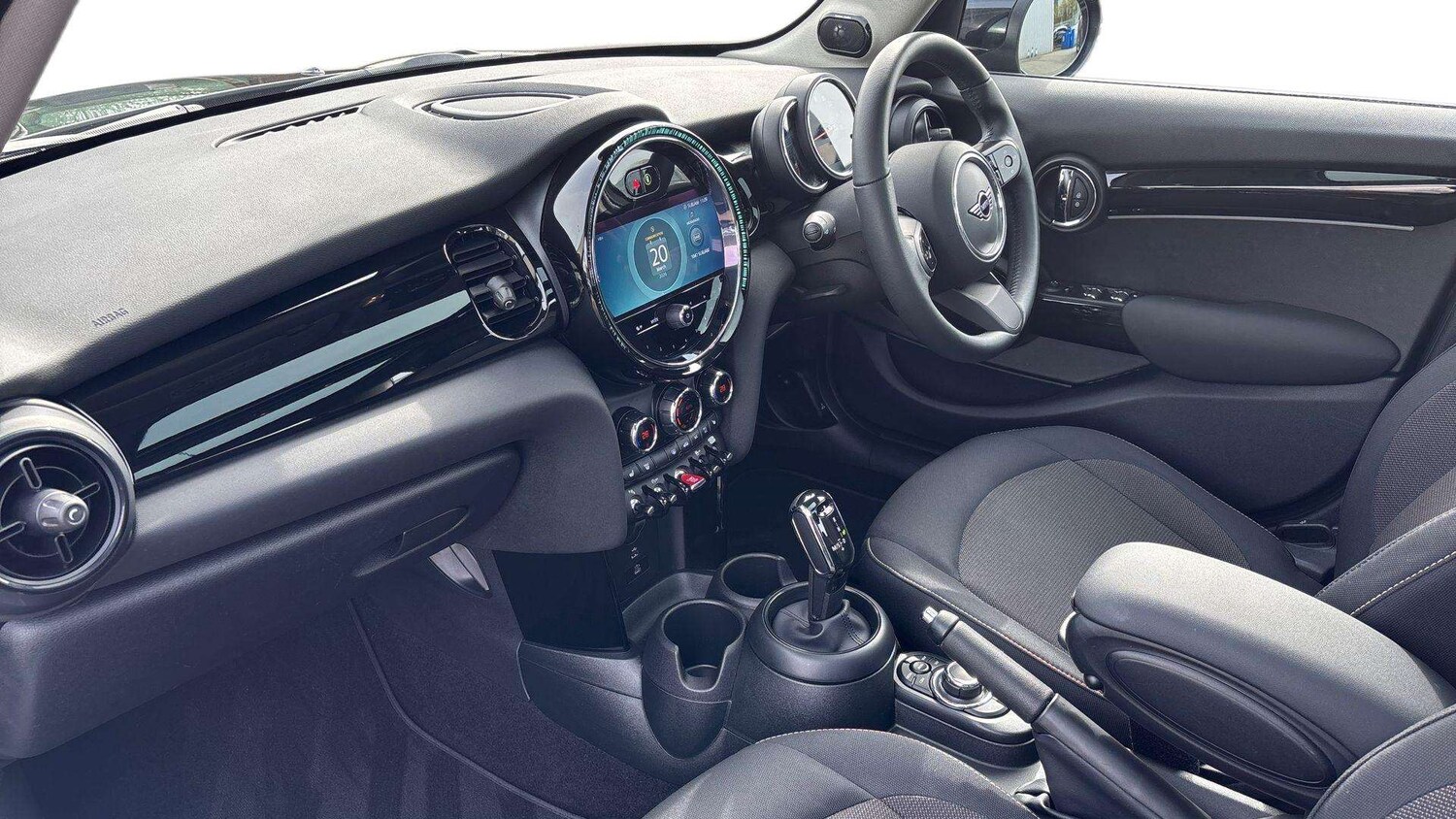 Used MINI Hatch 2022 for sale - 77972858: Photo 9