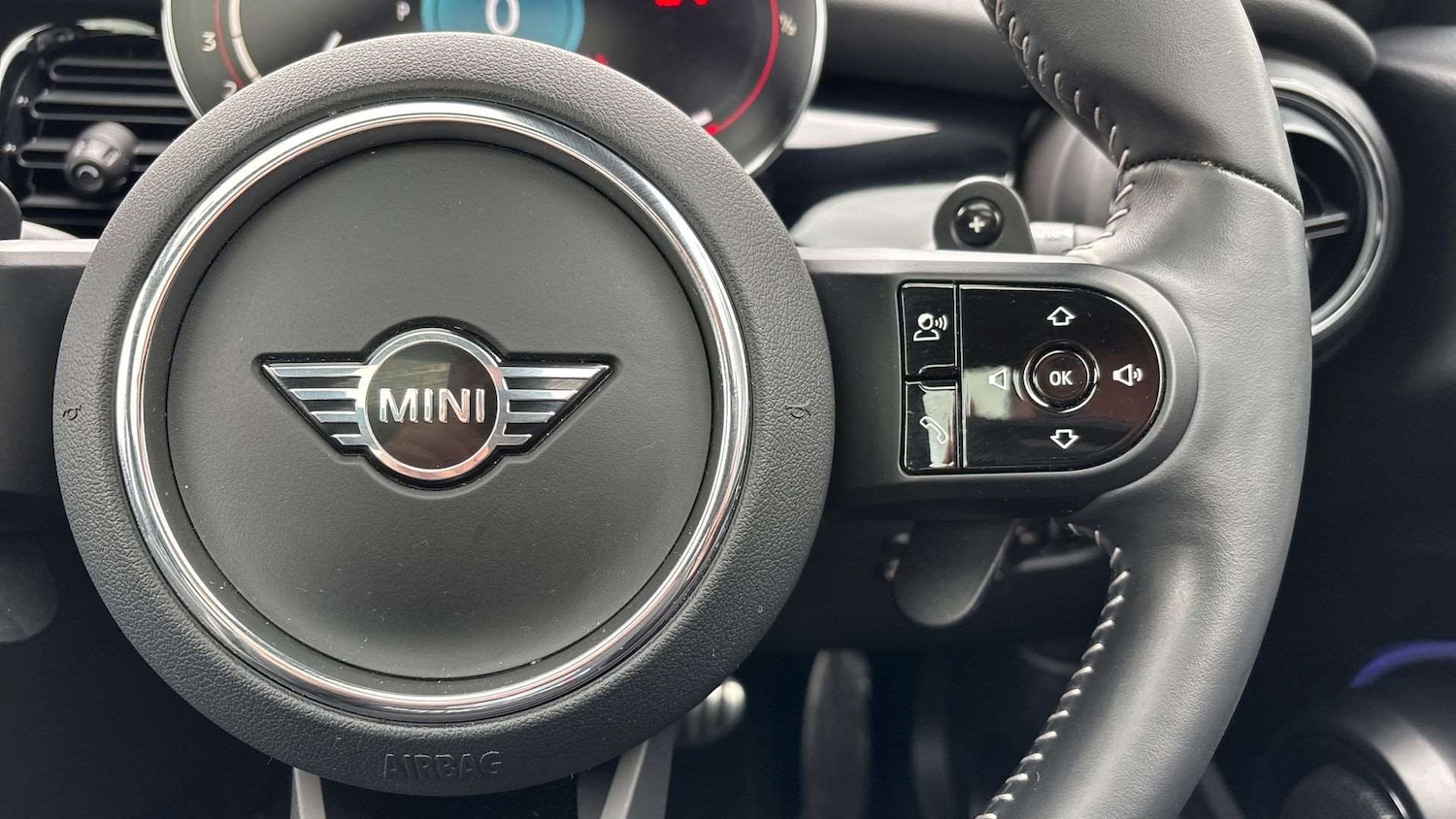 Used MINI Hatch 2024 for sale - 77686489: Photo 23