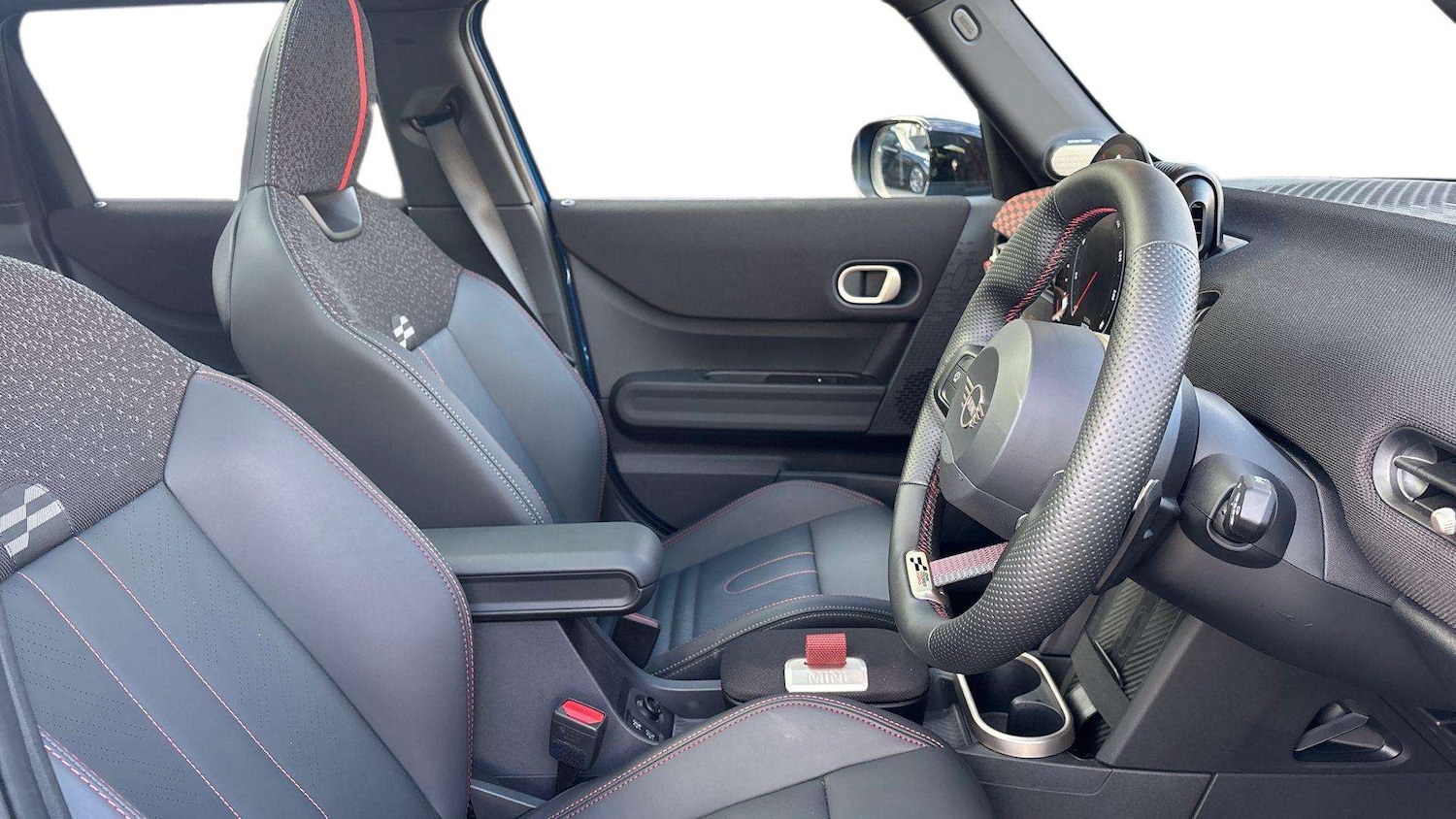 Used MINI Cooper 2025 for sale - 78060363: Photo 13