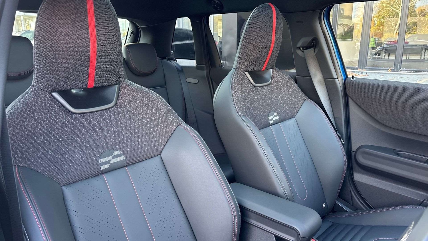 Used MINI Cooper 2025 for sale - 78060363: Photo 15