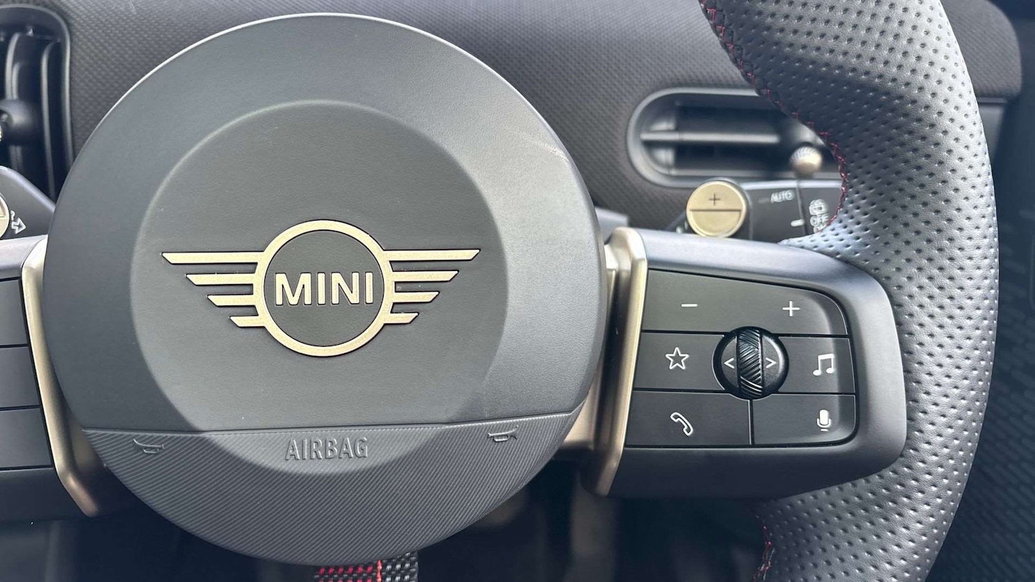 Used MINI Cooper 2025 for sale - 78060363: Photo 23