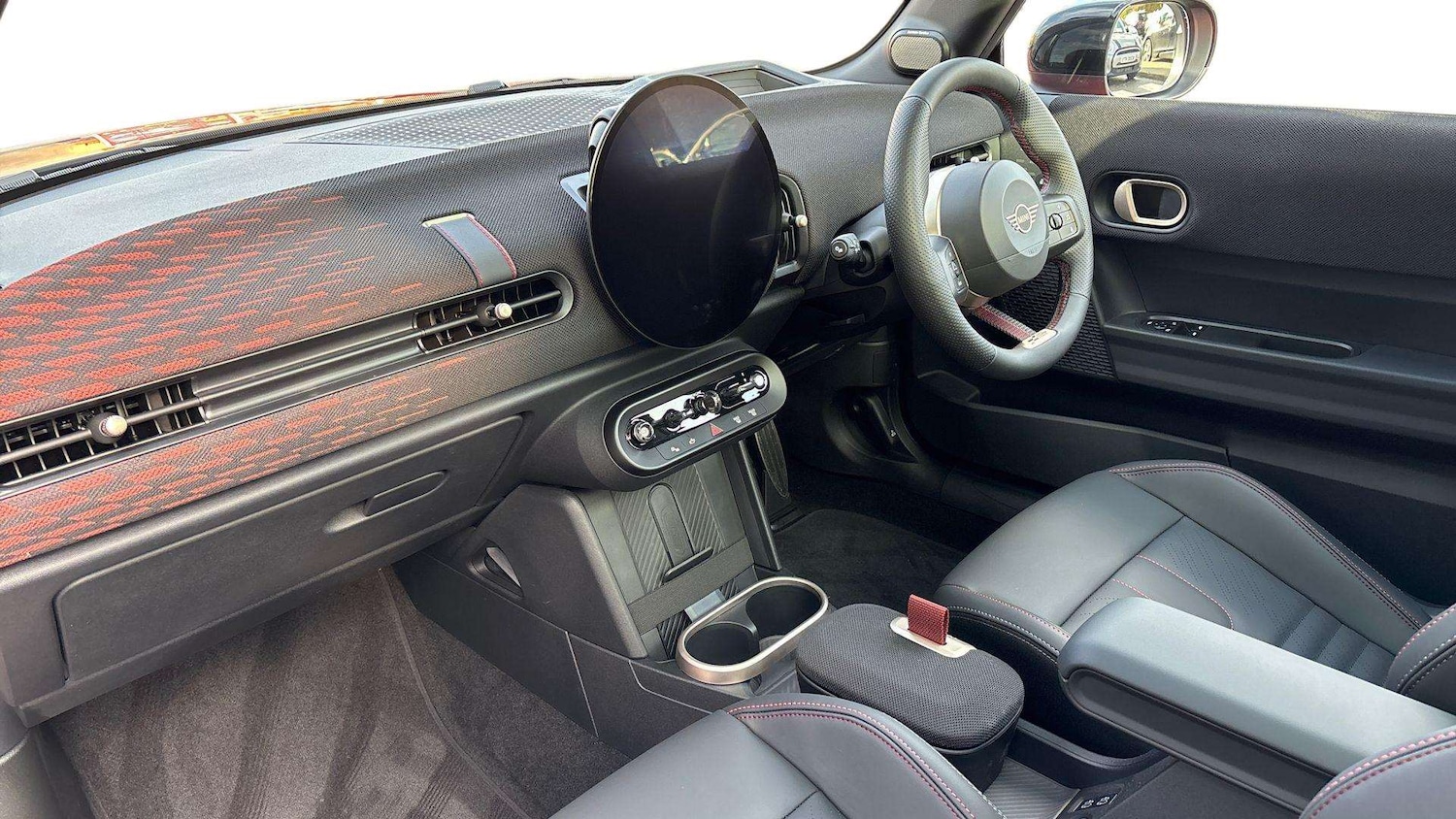 Used MINI Cooper 2025 for sale - 76460003: Photo 9