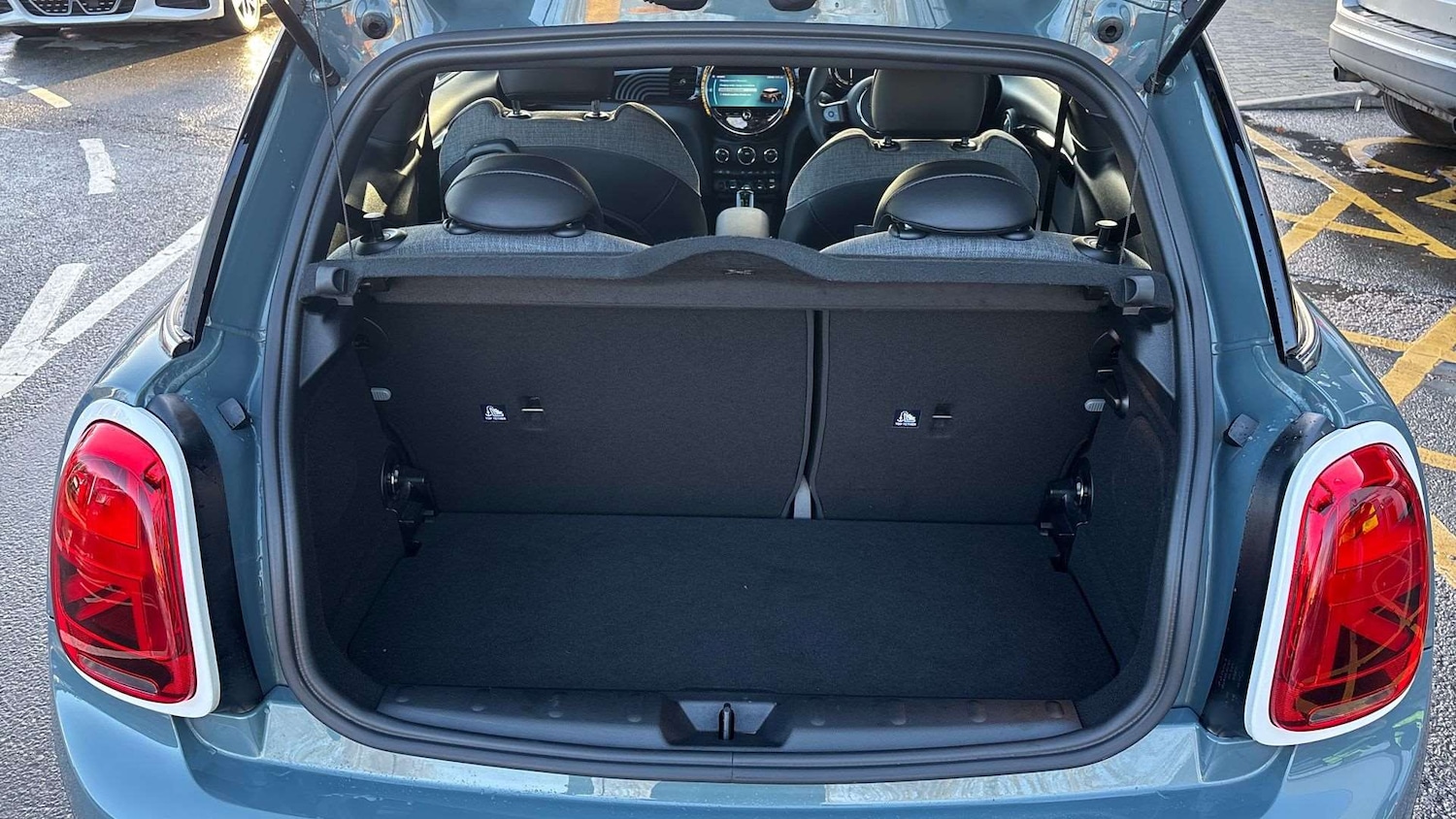 Used MINI Hatch 2023 for sale - 76902364: Photo 15