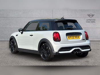 Used MINI Hatch 2022 for sale - 78010039: Photo