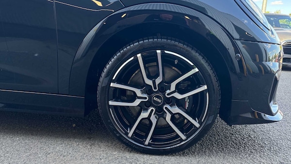 Used MINI Cooper 2024 for sale - 76242501: Photo 16