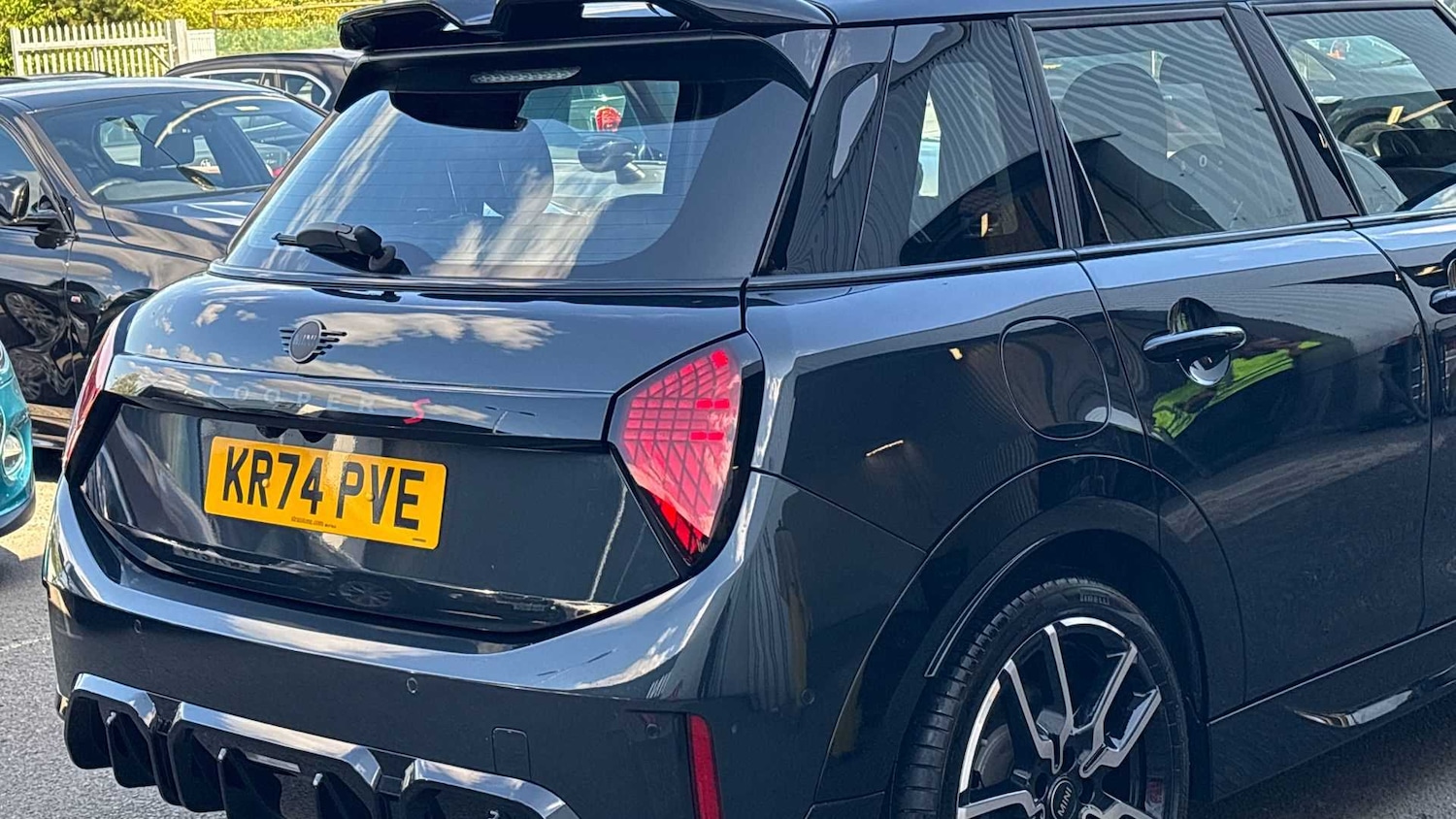 Used MINI Cooper 2024 for sale - 76242501: Photo 17