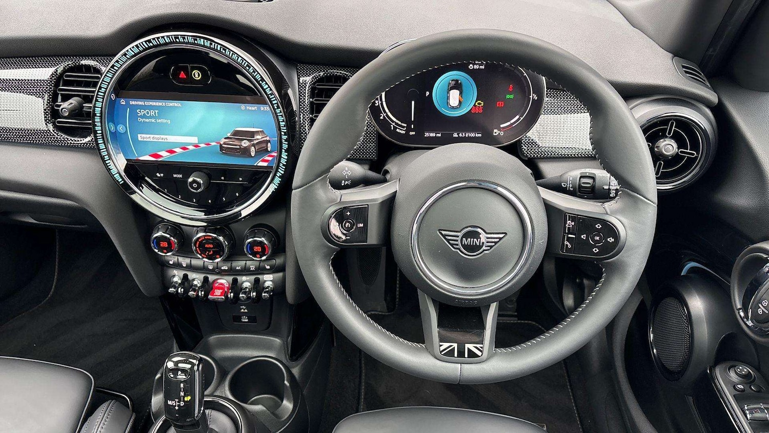 Used MINI Hatch 2024 for sale - 77972490: Photo 7