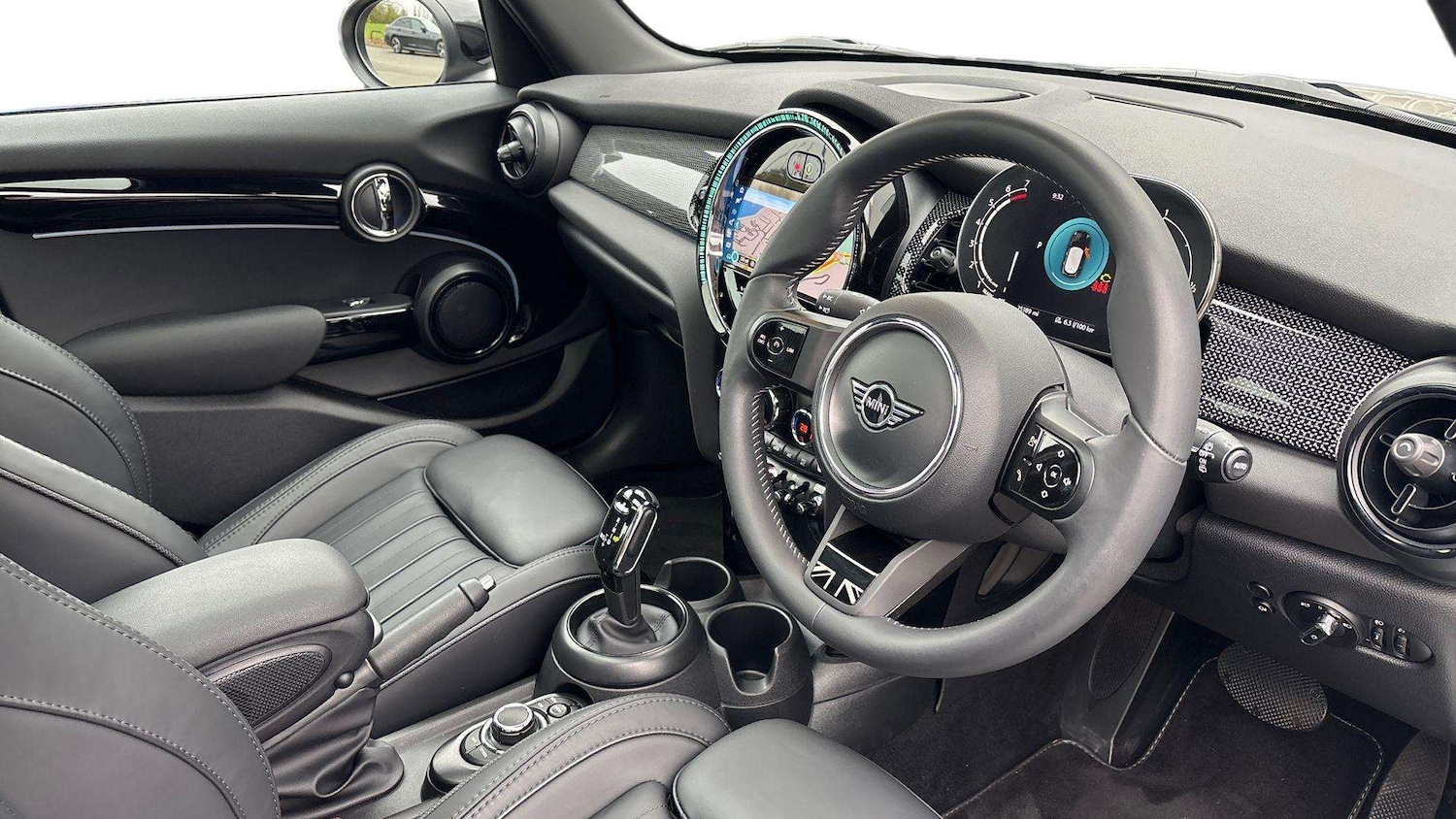 Used MINI Hatch 2024 for sale - 77972490: Photo 8