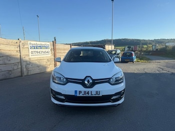 Used Renault Megane 2014 for sale - 76236015: Photo 2