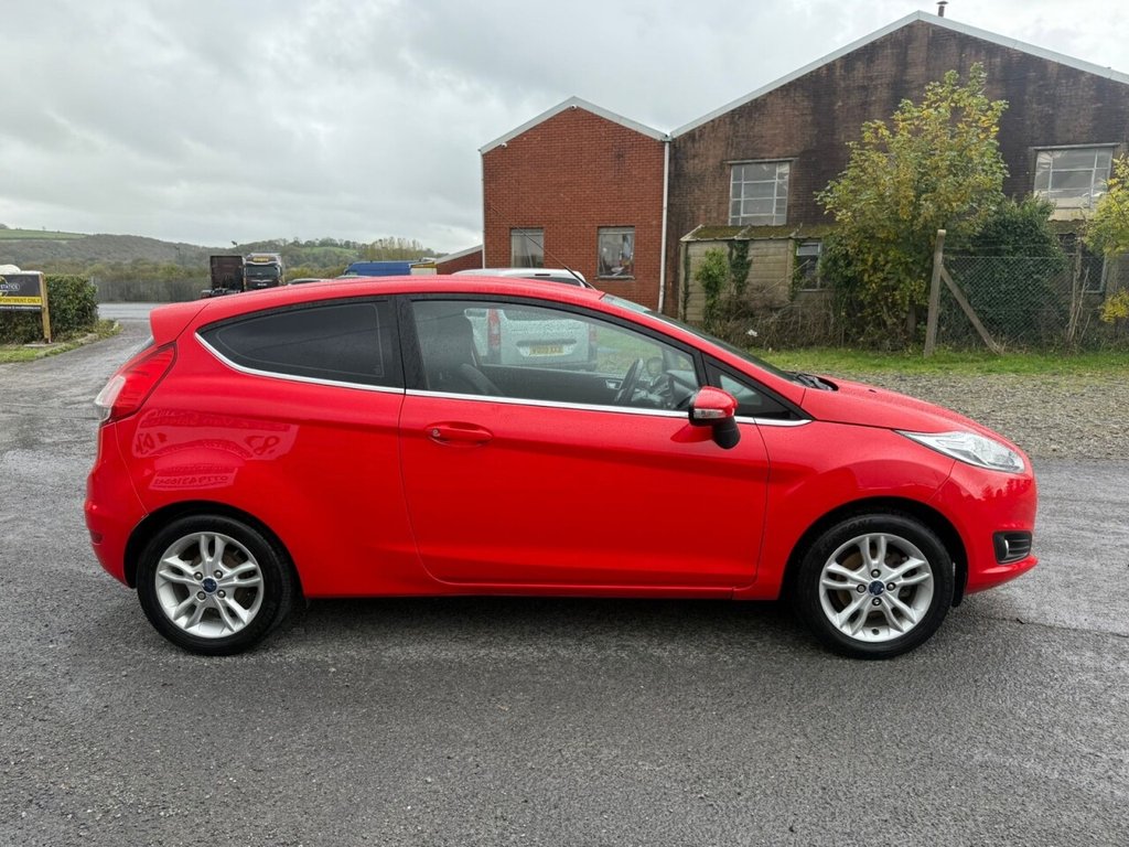 Used Ford Fiesta 2016 for sale - 76345850: Photo 8
