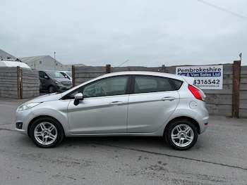 Used Ford Fiesta 2013 for sale - 76132954: Photo 4