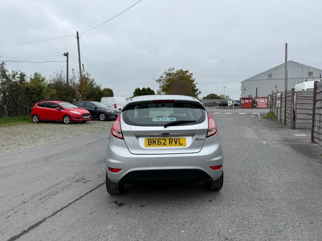 Used Ford Fiesta 2013 for sale - 76132954: Photo 6