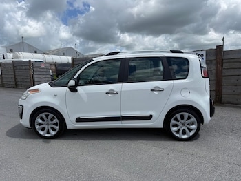 Used Citroen C3 Picasso 2015 for sale - 78828857: Photo