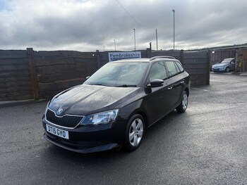 Used Skoda Fabia 2015 for sale - 77631944: Photo