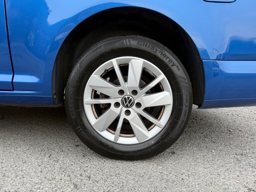 Used Volkswagen Caddy Maxi Life 2010 for sale - 77048946: Photo 19