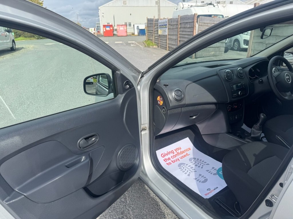 Used Dacia Sandero 2016 for sale - 76010504: Photo 13
