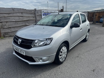 Used Dacia Sandero 2016 for sale - 76010504: Photo