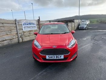 Used Ford Fiesta 2013 for sale - 77384210: Photo
