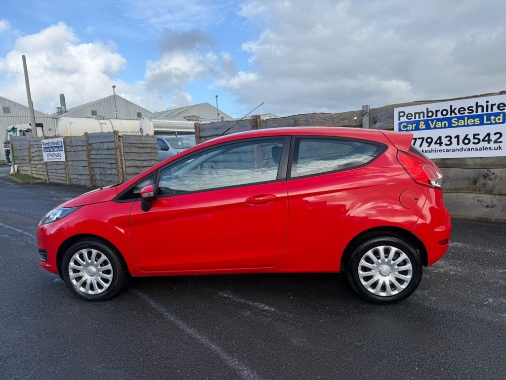 Used Ford Fiesta 2013 for sale - 77384210: Photo 4
