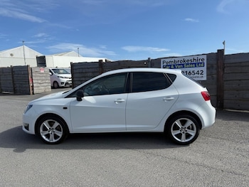 Used SEAT Ibiza 2015 for sale - 77891250: Photo