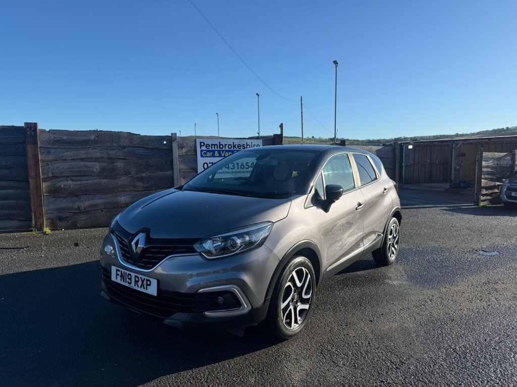 Used Renault Captur 2019 for sale - 76698641: Photo 3