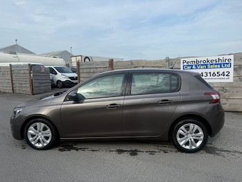 Used Peugeot 308 2015 for sale - 78875128: Photo