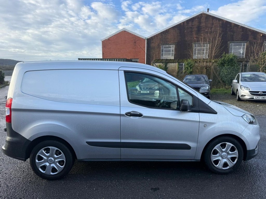 Used Ford Transit Courier 2019 for sale - 76291810: Photo 17