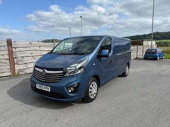 Used Vauxhall Vivaro 2015 for sale - 75444362: Photo
