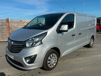 Used Vauxhall Vivaro 2017 for sale - 79530707: Photo