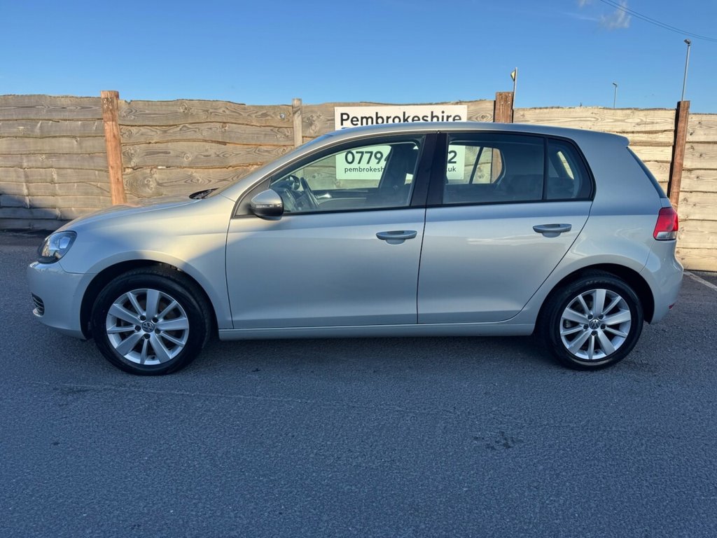 Used Volkswagen Golf 2012 for sale - 75998528: Photo 4